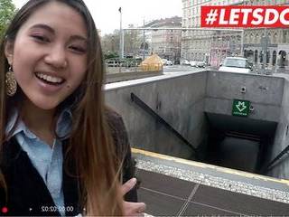 Порно видео лесбиянки с вибратором