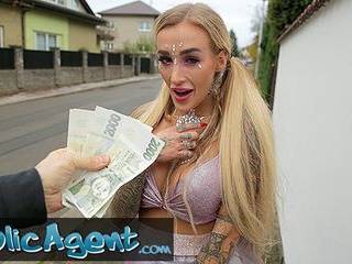 Трахнул пьяную спящую сестру